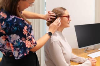 Fitting and adjustment of glasses and sunnies Fitting and adjustment of glasses and sunnies